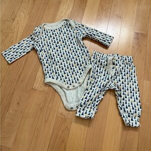 babyGAP Baby Two-Piece Set - White, Navy & Yellow